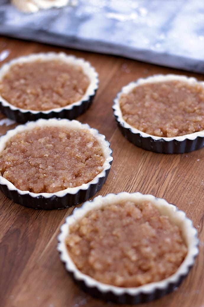 sourdough treacle tart