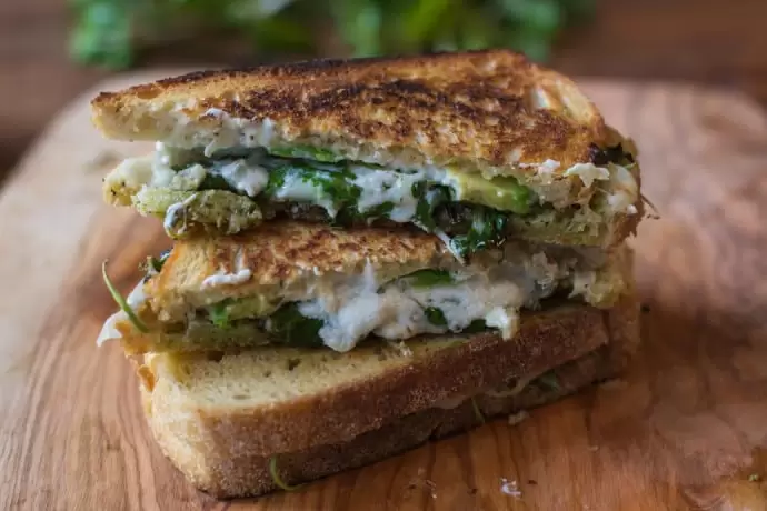 pesto grilled cheese-10