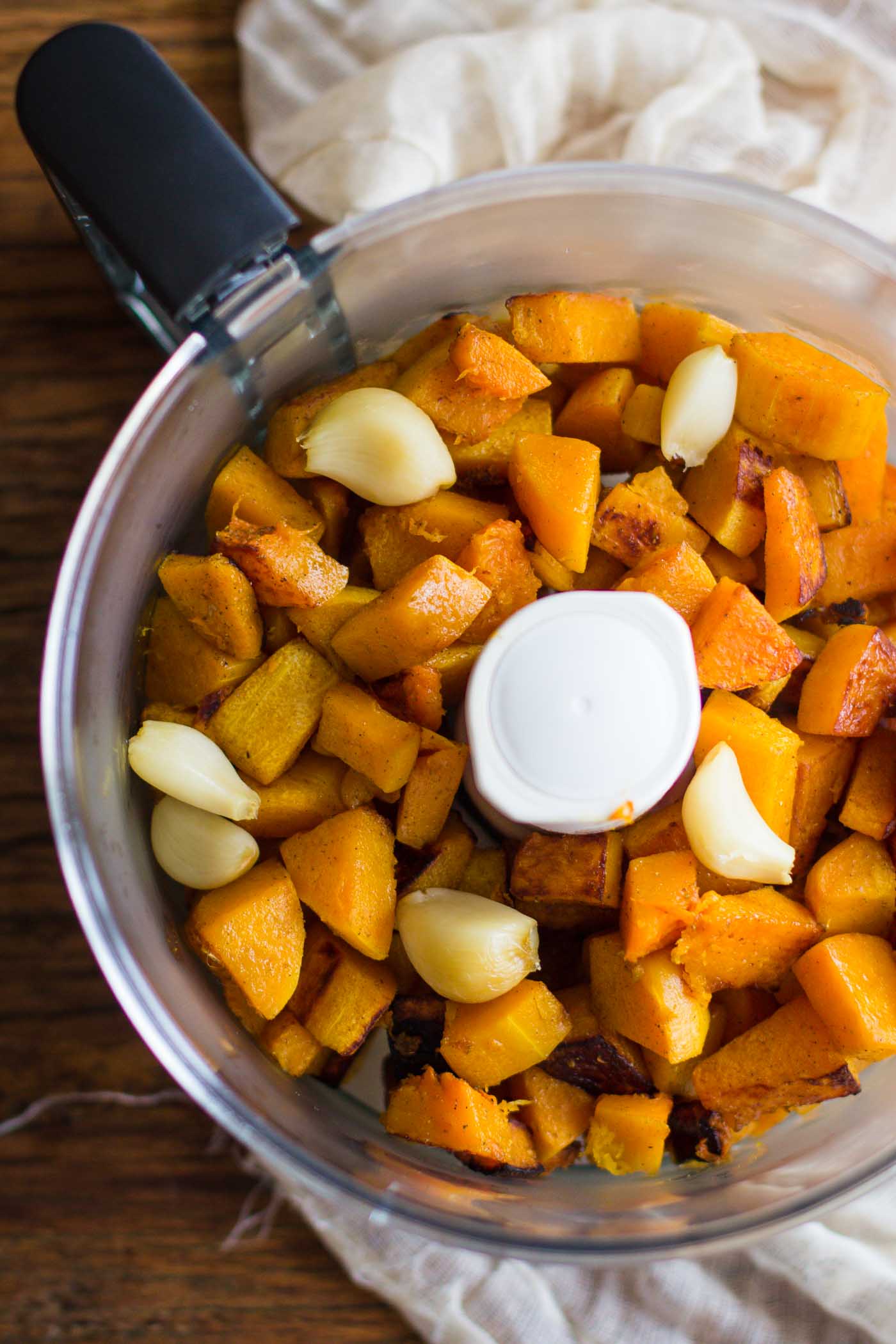 butternut-squash-pasta-sauce-food-with-feeling