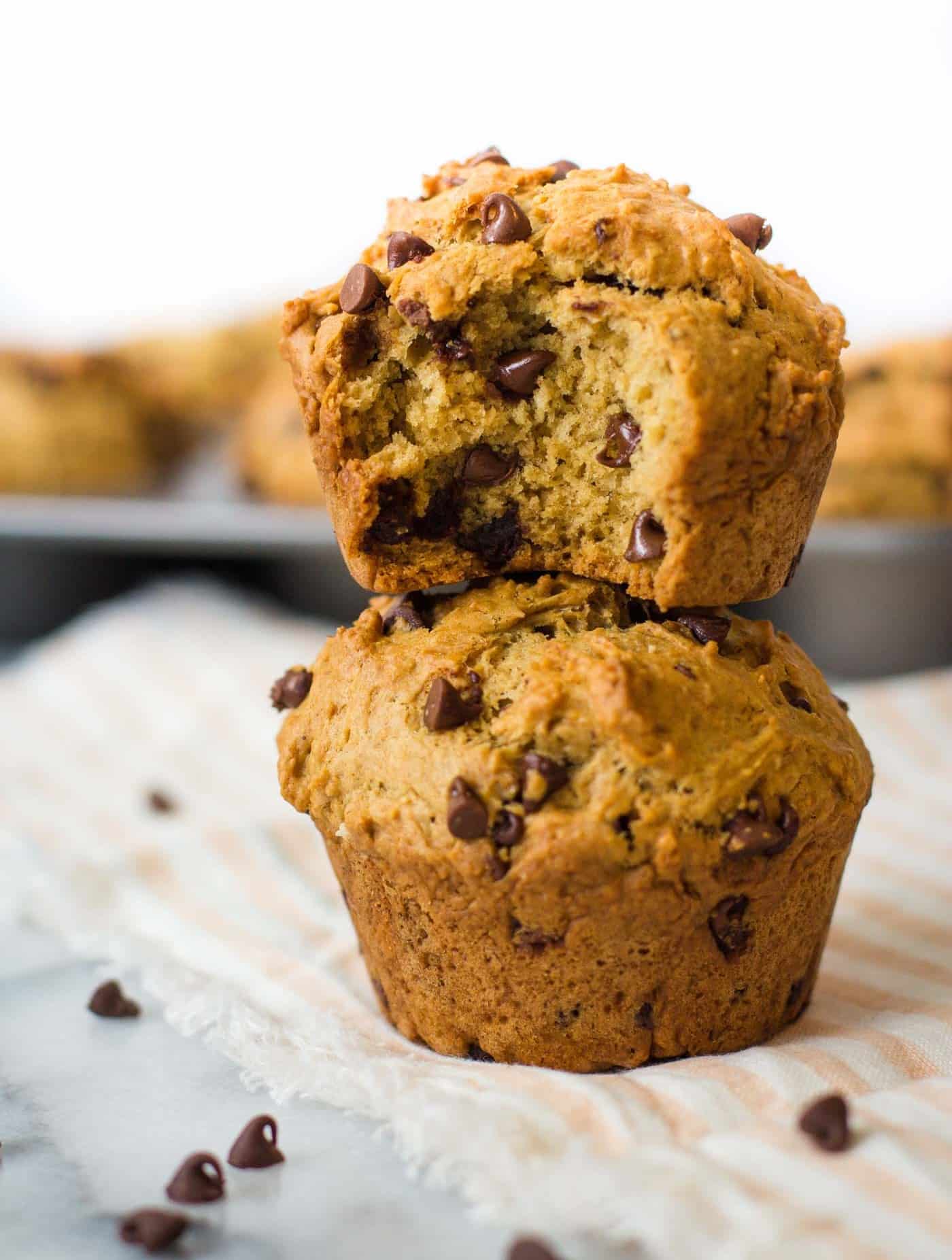 chocolate-chip-vegan-muffins-food-with-feeling