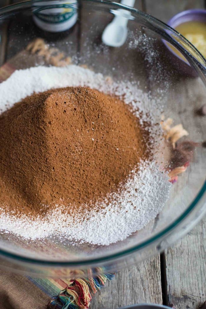 Double Chocolate VEGAN Muffins- this recipe is SO delicious and easy to bake. They taste just like normal muffins and will leave everyone satisfied! SO chocolaty and DELICIOUS!