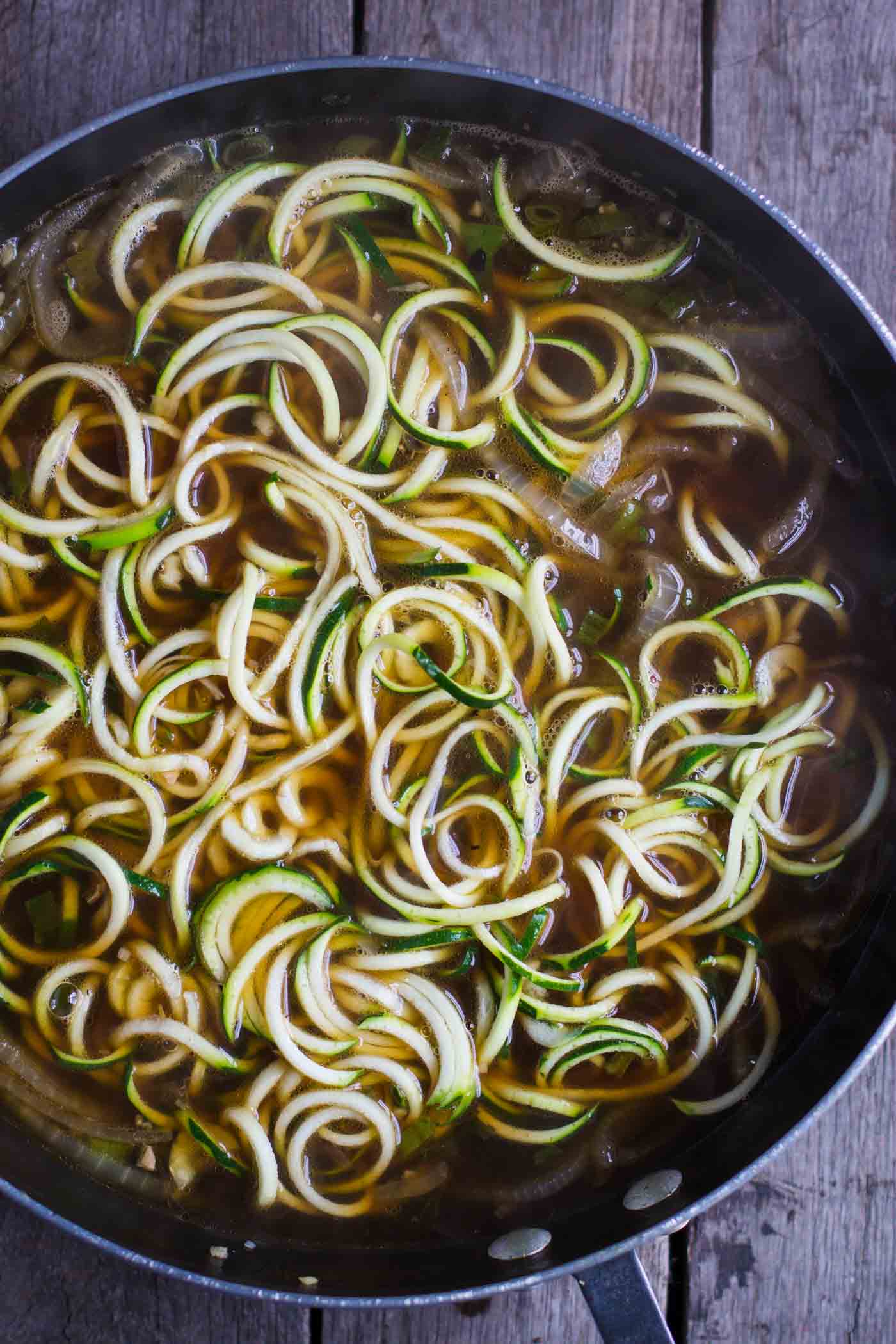 Spiralized Vegan Ramen Soup with Zucchini Noodles - Inspiralized