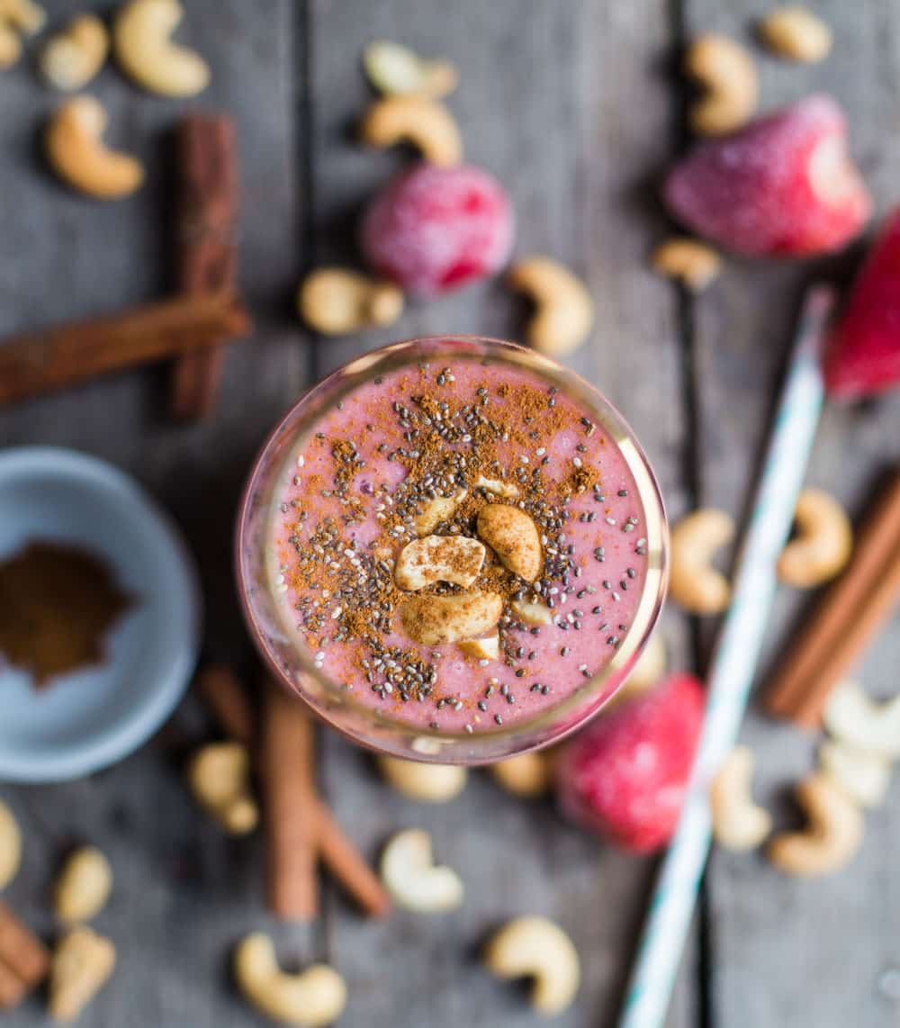 https://foodwithfeeling.com/wp-content/uploads/2016/04/Strawberry-Cinnamon-Smoothie-4.jpg