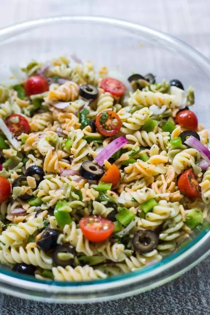 Quick & Easy Pasta Salad - Food with Feeling