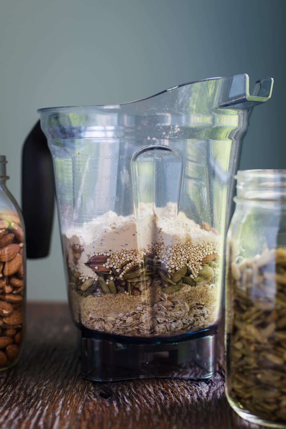 Protein Porridge- this VEGAN recipe is super easy to throw together and makes for a wonderfully protein packed breakfast!