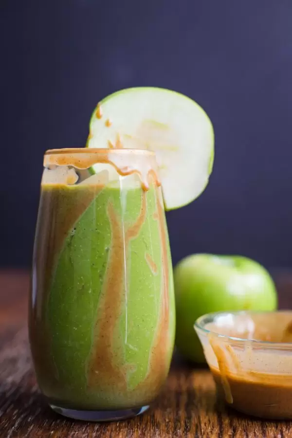 Caramel Apple Green Smoothie Food with Feeling
