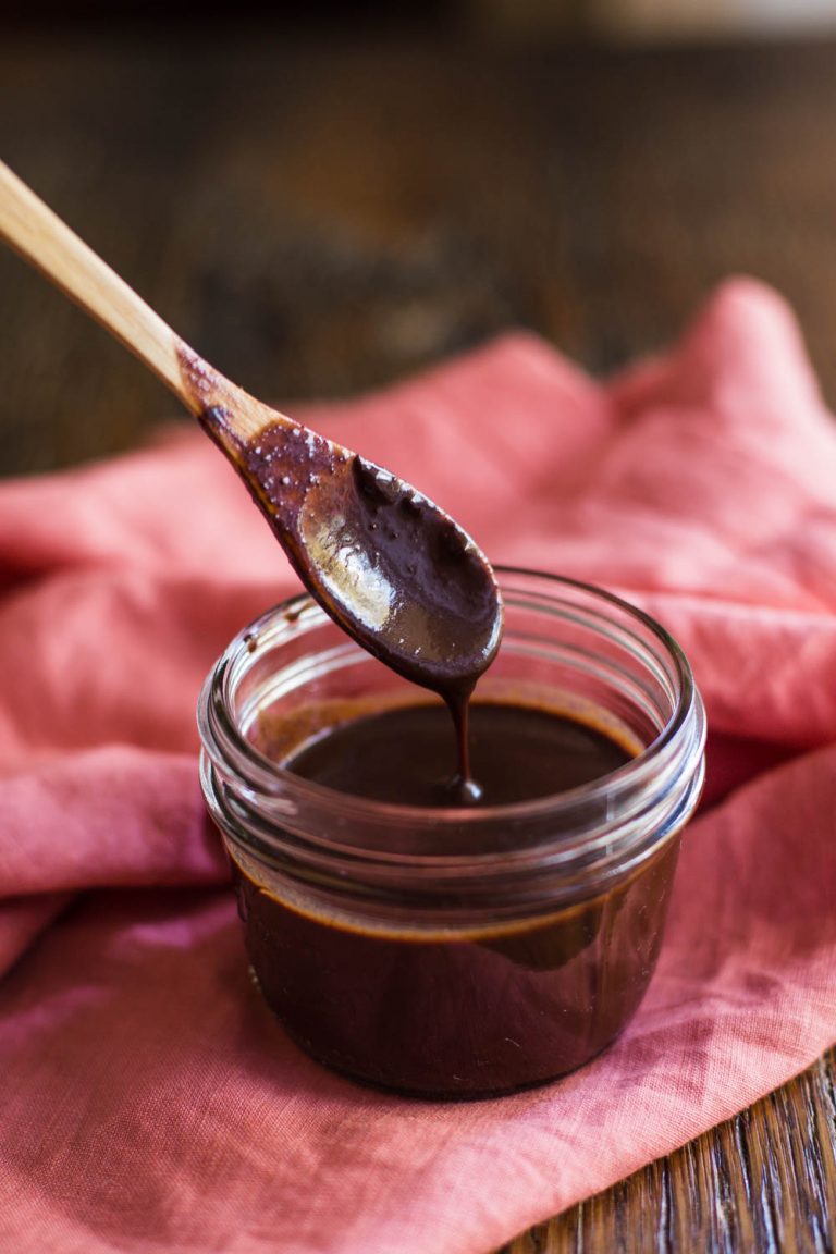 4 Ingredient Vegan Chocolate Syrup Food with Feeling