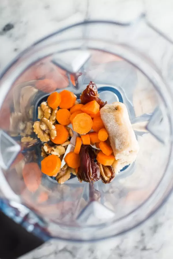 Carrot Cake Smoothie