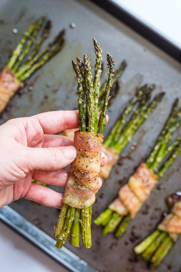 bacon-wrapped-asparagus-food-with-feeling