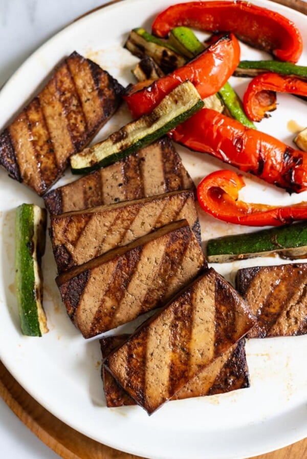 grilled tofu served with grilled peppers