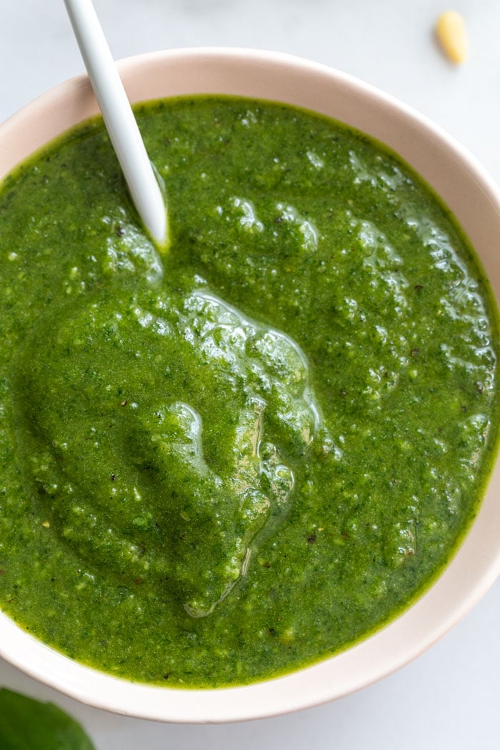 vegan-pesto-food-with-feeling