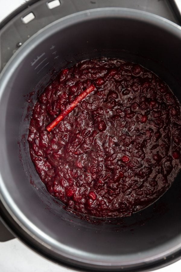 fresh cranberry sauce in a pressure cooker