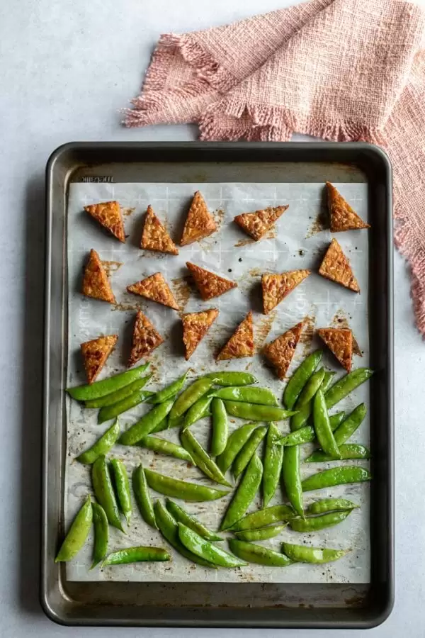 Recette Bento - Smoky Marinated Tempeh Quinoa Salad - Monbento