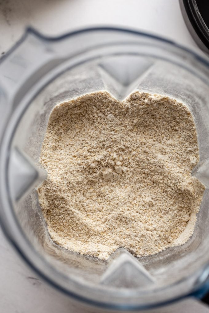 https://foodwithfeeling.com/wp-content/uploads/2020/08/how-to-make-oat-flour-2-680x1020.jpg