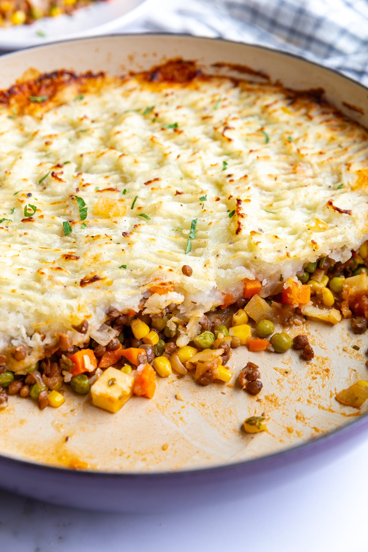 inside view of a vegetarian lentil shepherds pie on a plate