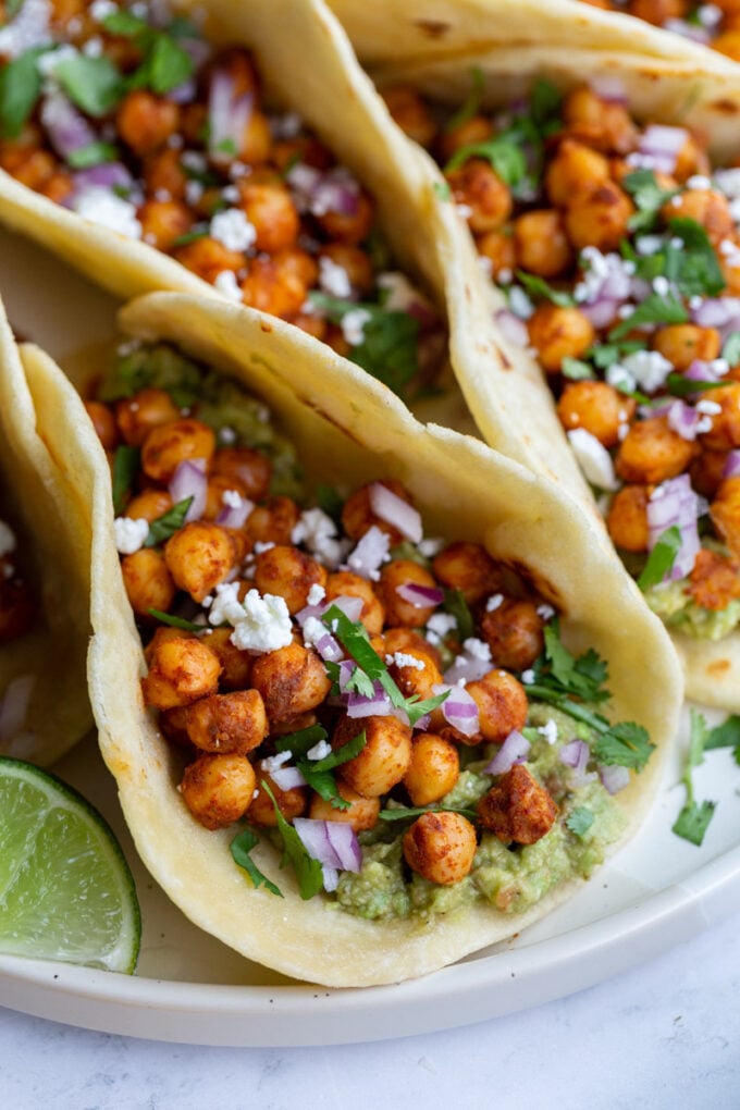 chickpea tacos with avocado and fresh lime