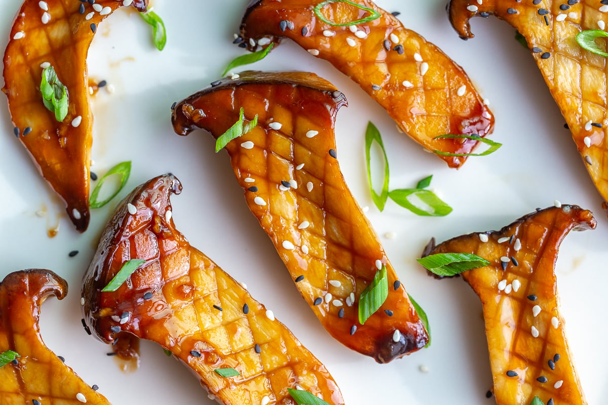 I Cant Stop Making These Sticky Teriyaki Mushrooms