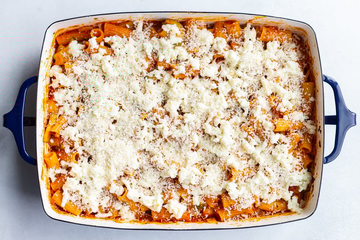 baked rigatoni with unmelted cheese on top