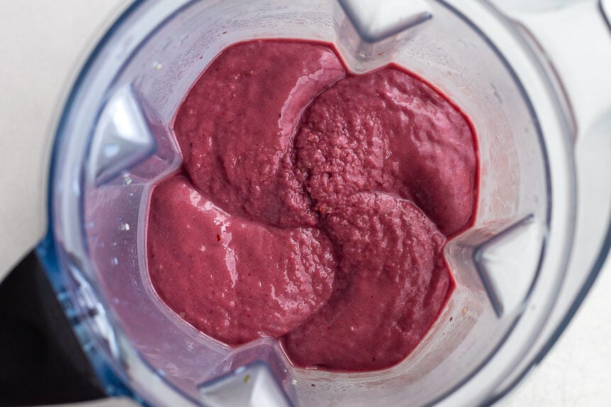 acai smoothie in a large blender